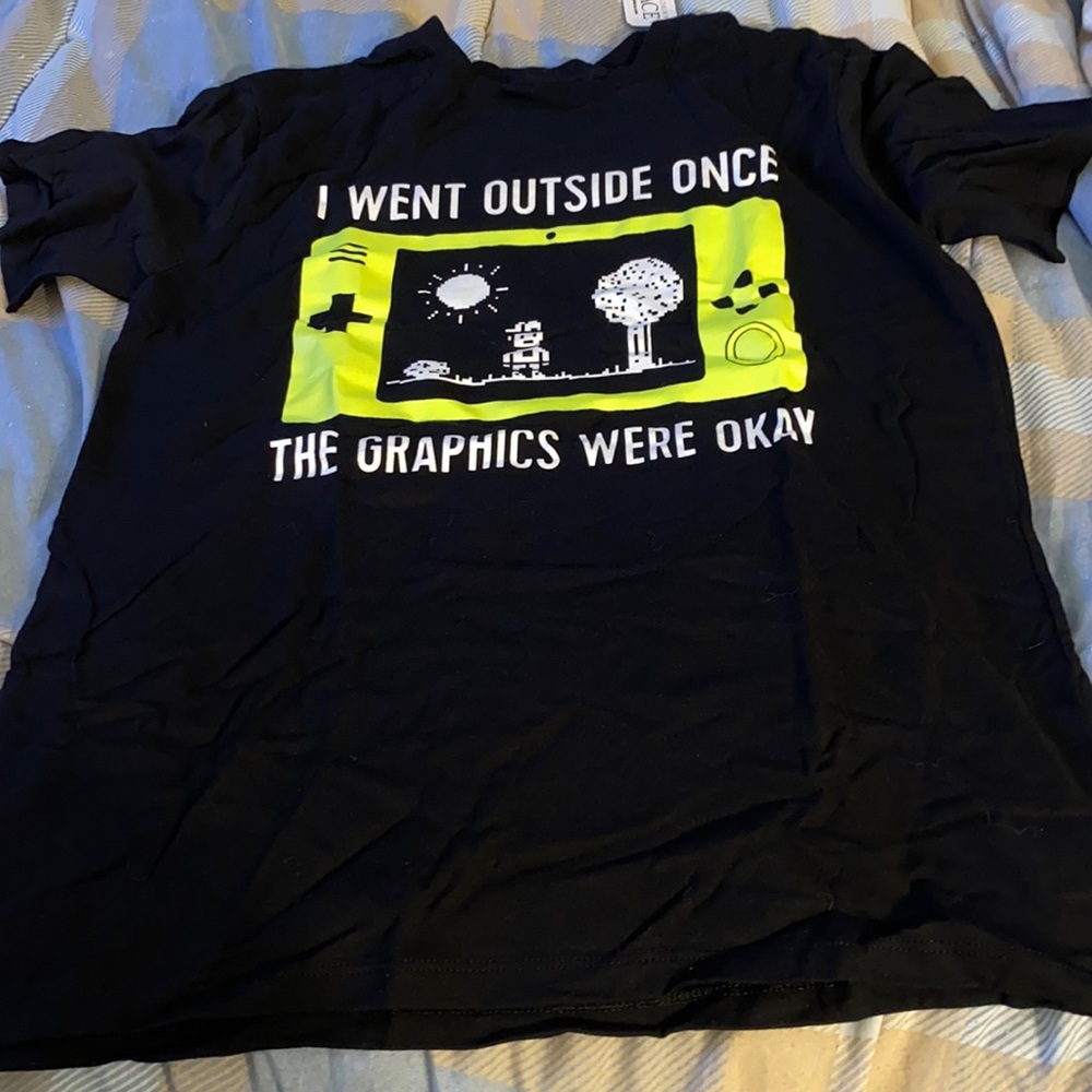 Graphic Black Short Sleeve Size 14 boys top.